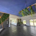 Superbe Appartement Avec Solarium Et Piscine Communautaire